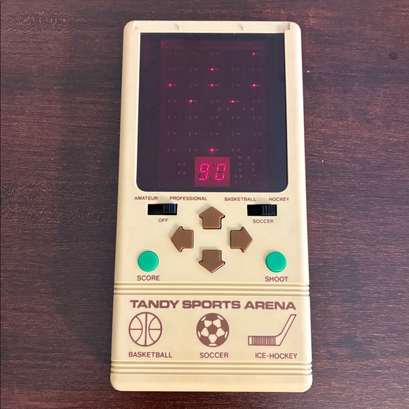 Tandy Sports Arena (1981, Model# 60-2158) - Picture 5 of 14